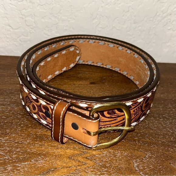 Vintage 3D Embossed Leather Statement Belt - Picture 2 of 8